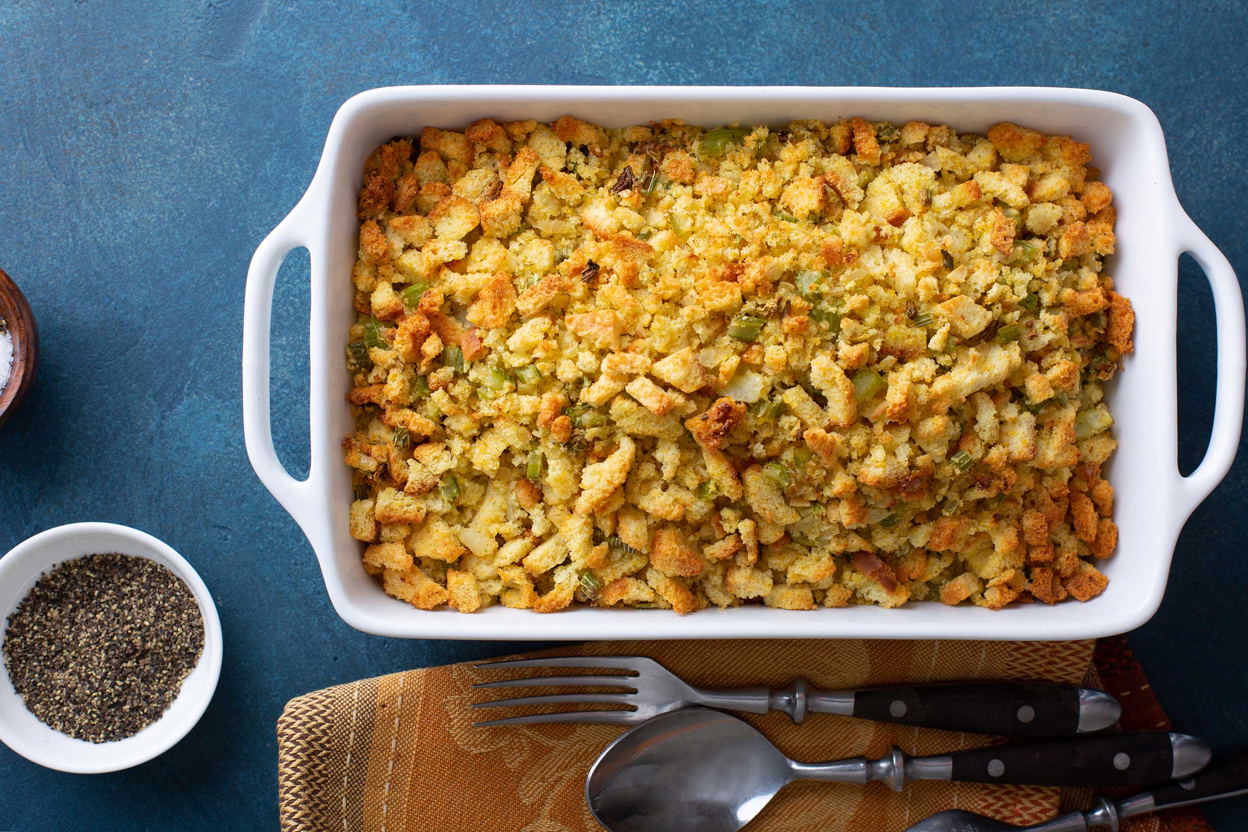 thanksgiving-stuffing-dish