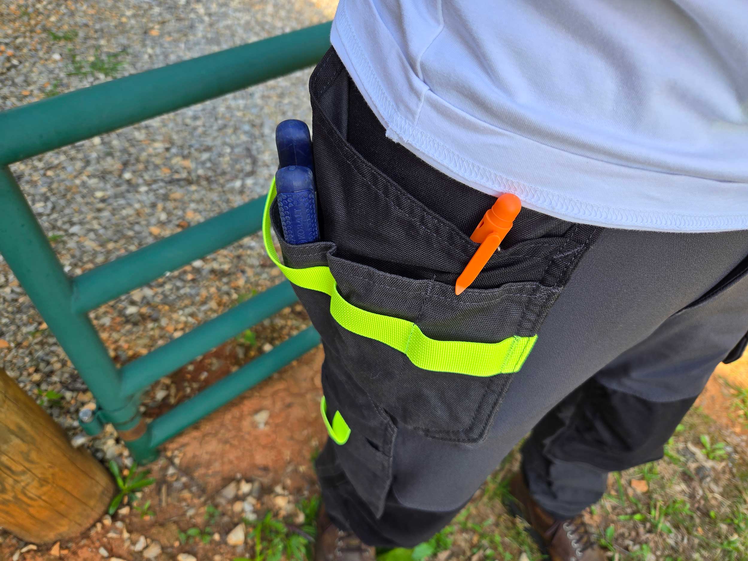 Helly-Hansen-Workwear-Spring-2025-Pockets