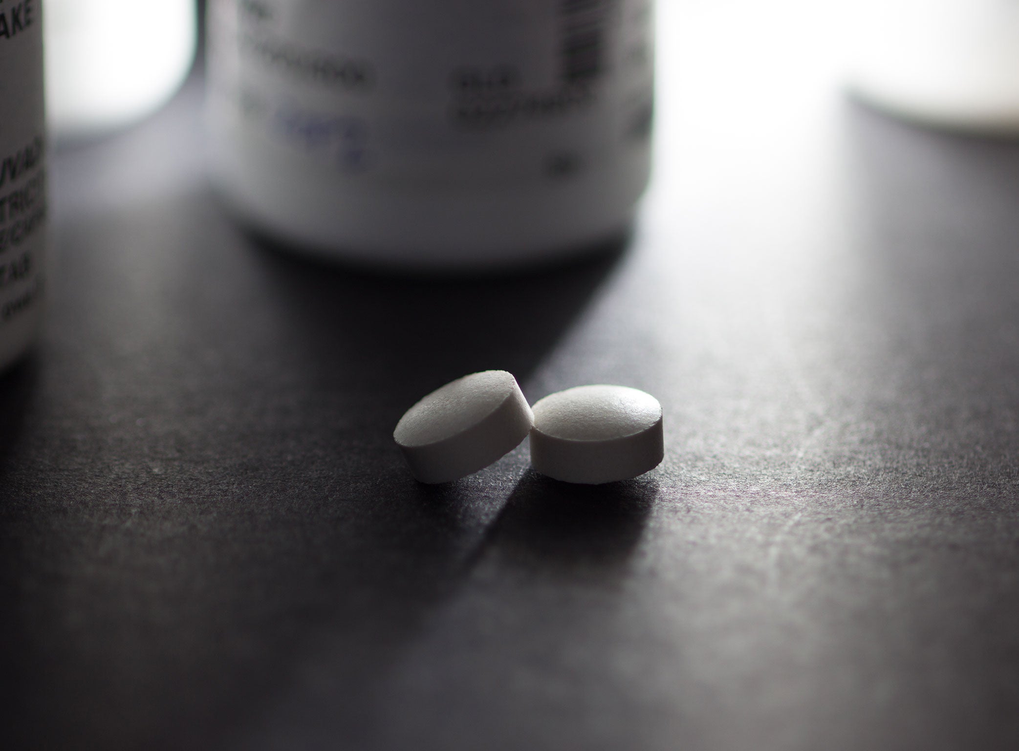 medication-pills-closeup