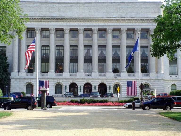 Farm Programs Restored after 43-Day Government Shutdown