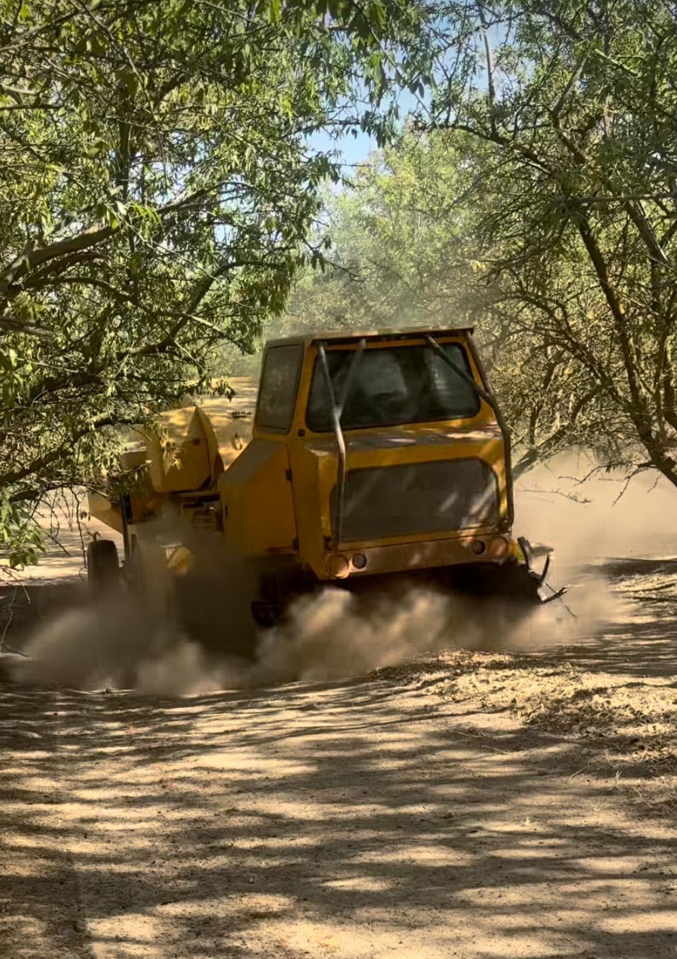 Automatic Head Height Control by Orchard Machinery Corp.