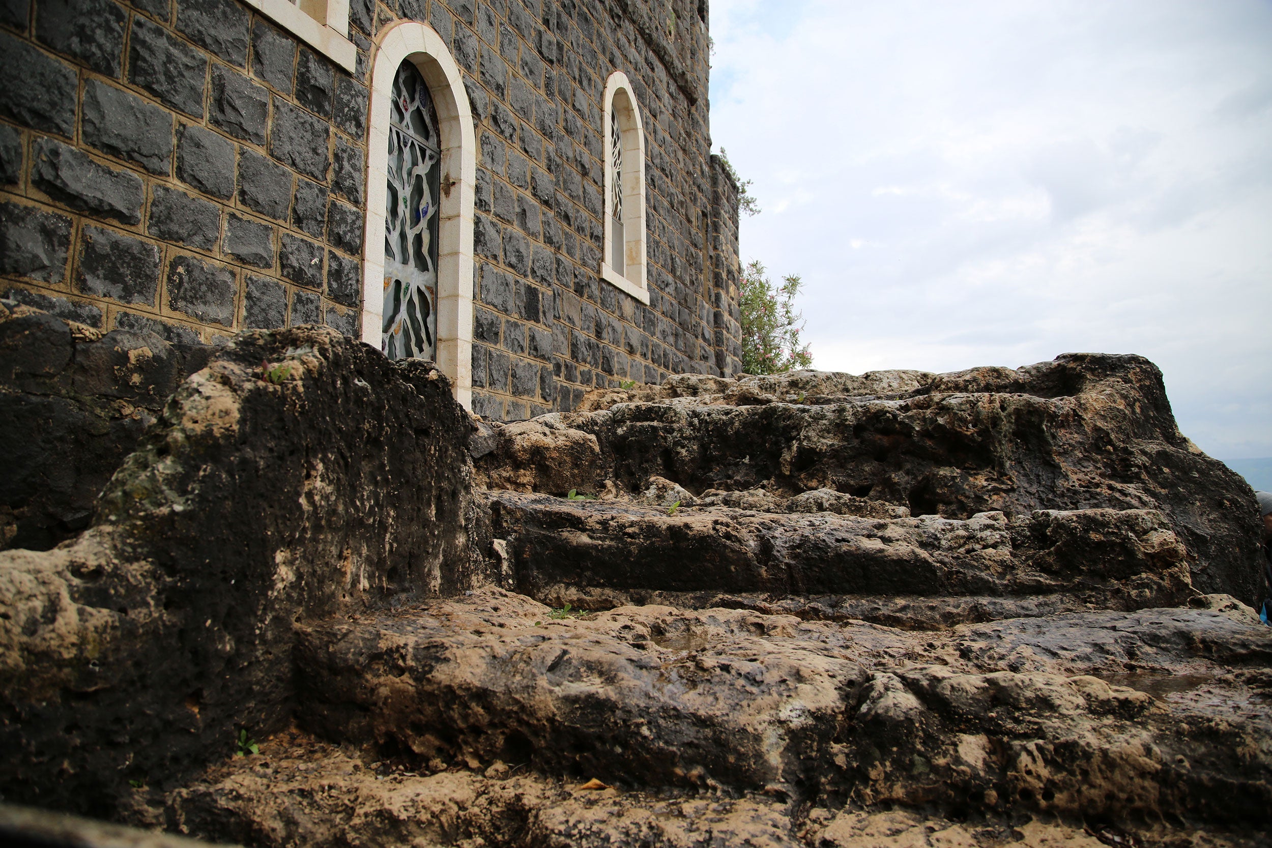 ancient-stairs-church-galilee