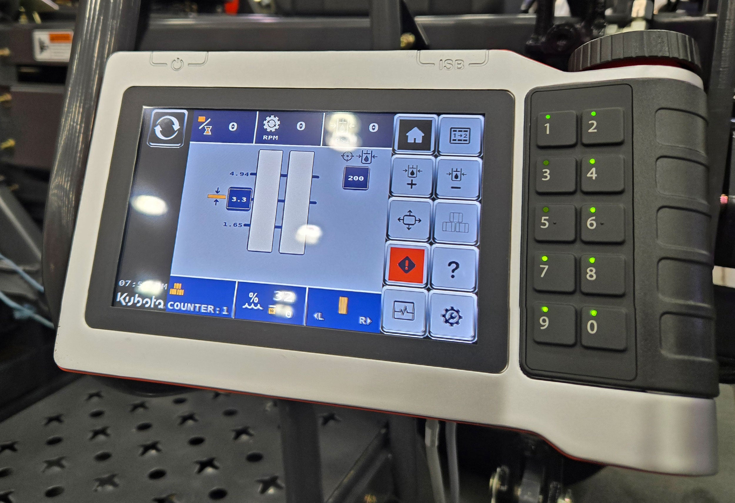 Kubota-SBS2014-display-screen