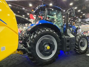 New Holland T7 Tractor Gets a Thorough Modern Revamp